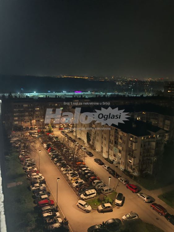 Novi Beograd , Hotel Jugoslavija 80m2, Blok 11c — 11