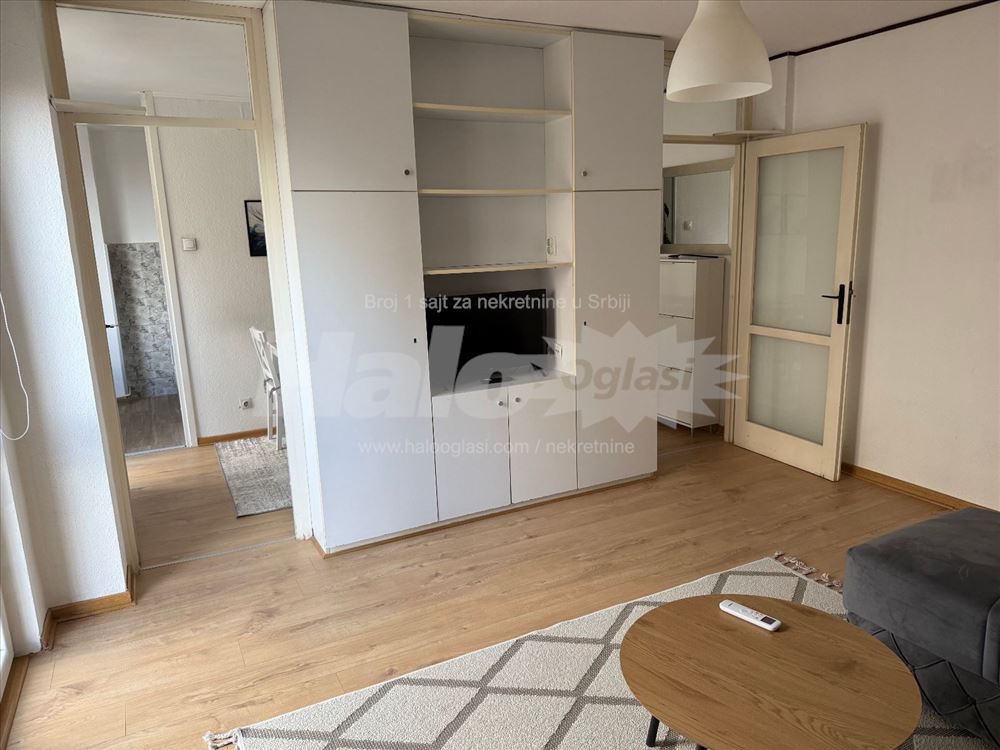 Novi Beograd - Jurija Gagarina, blok 61 — 3