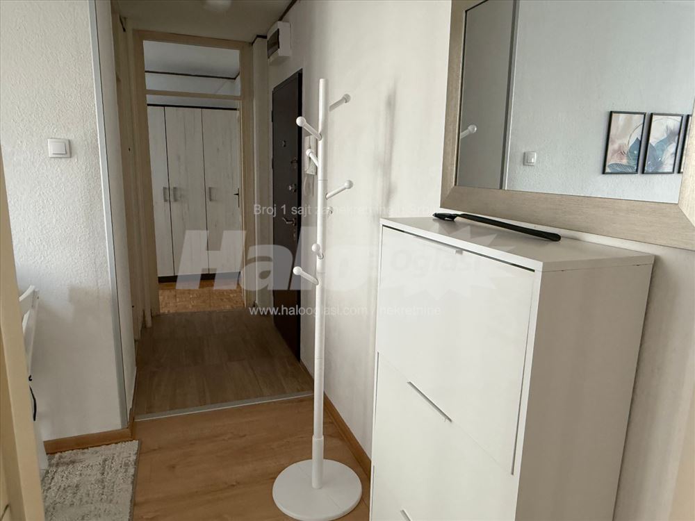 Novi Beograd - Jurija Gagarina, blok 61 — 6