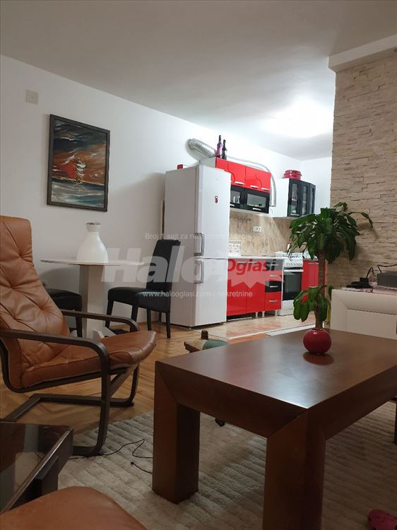 Novi beograd-Ledine 40m2 — 2