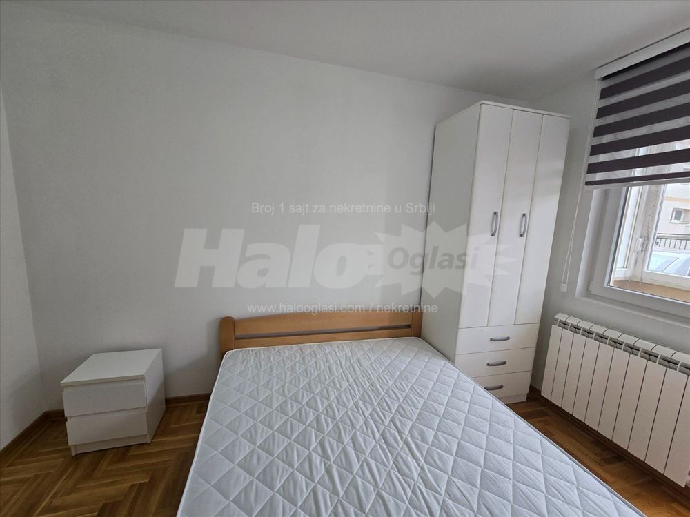 Novi Beograd-Ledine -Valtrovićeva — 13