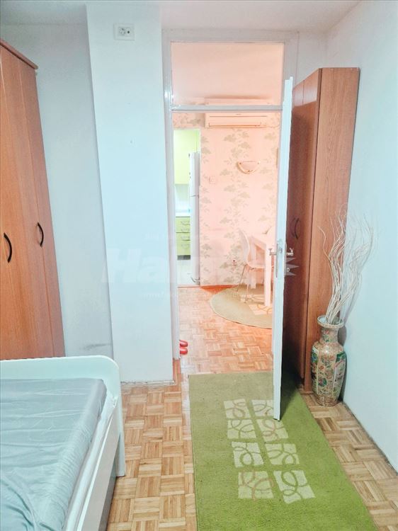 Novi Beograd - namešten stan na odličnoj lokaciji — 7