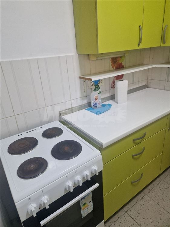 Novi Beograd - namešten stan na odličnoj lokaciji — 11