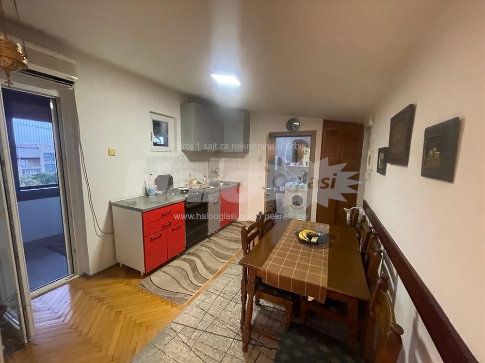 Novi Beograd,Paviljoni,blok 7a — 2