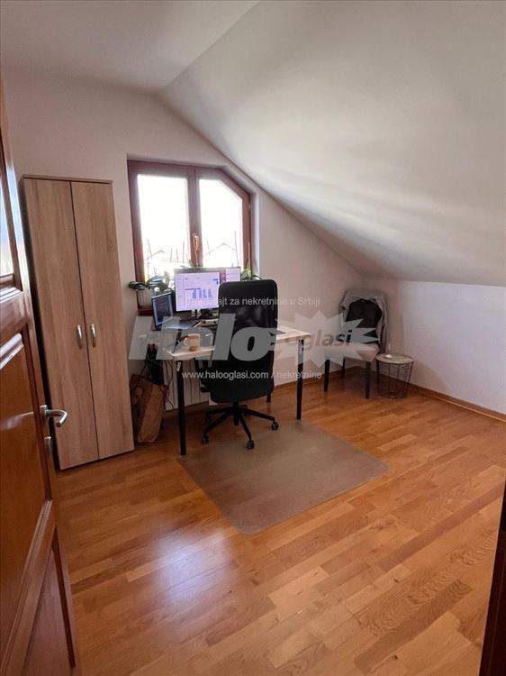 Novi Beograd, Retko u ponudi, uknjizen — 12