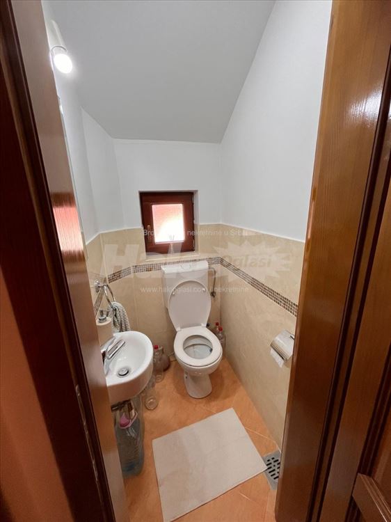 Novi Beograd, Retko u ponudi, uknjizen — 15