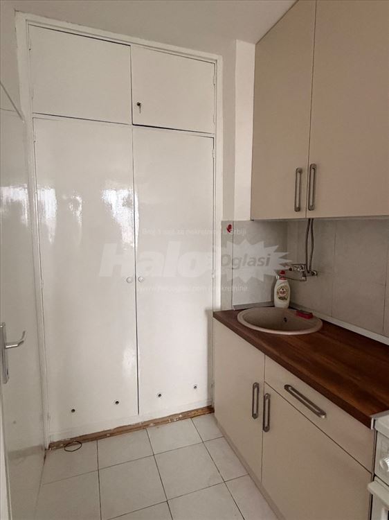 Novi Beograd-Stari Merkator 2.0 stan 47m2 6/18 — 6
