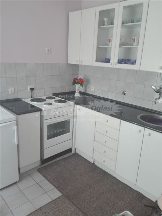 Novi Beograd, Studentski grad, jednosoban stan — 3