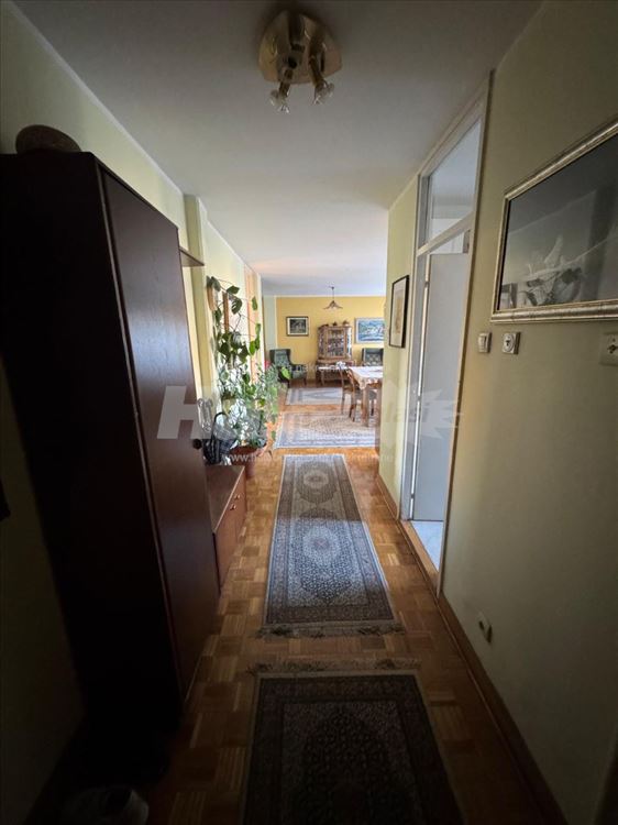 Novi Beograd Super udoban stan 92m2 blok 34 — 10