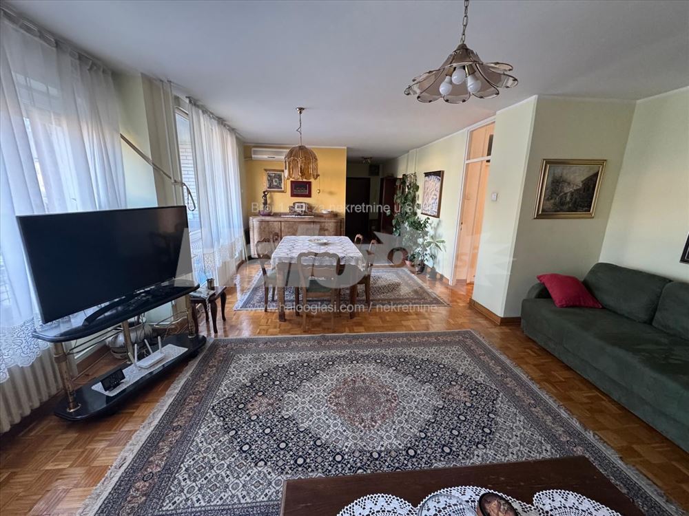 Novi Beograd Super udoban stan 92m2 blok 34 — 11
