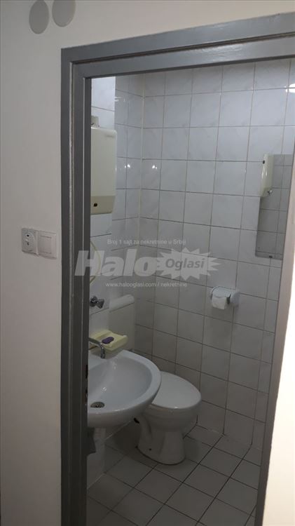 Novi Beograd YUBC Poslovni lokal 75m2x75m2 — 6