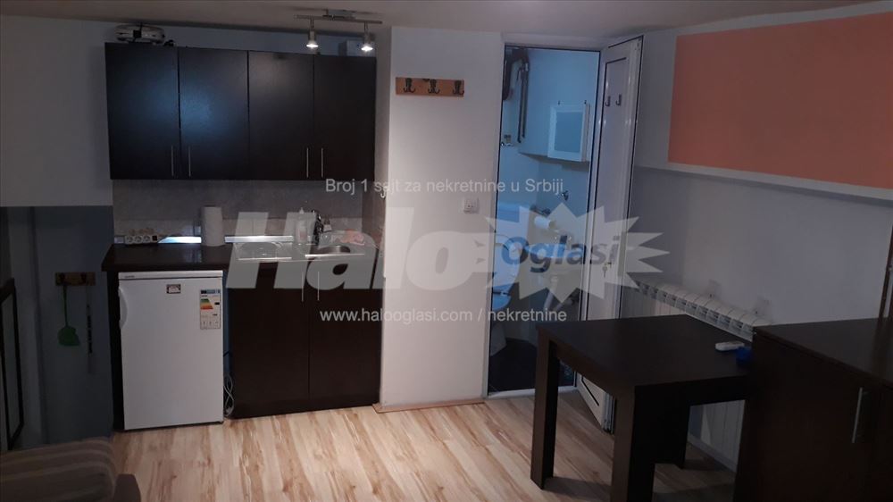 Novi Beograd YUBC Poslovni lokal 75m2x75m2 — 10