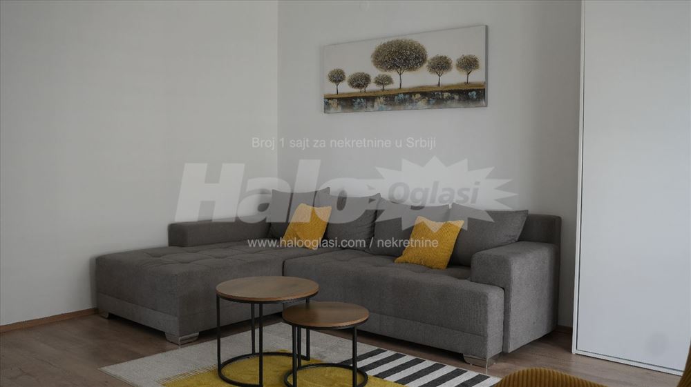 Novi Beograd,bl.61, svetao sa terasom 30m2 — 3