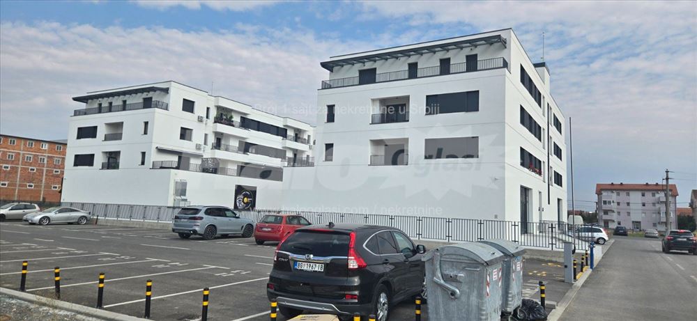 Novi blok ,,Ledine" -81m2+41m2  useljivo — 3