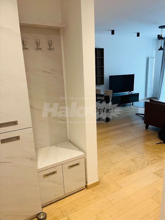 NOVI Dorcol,izdajem lux stan — 12