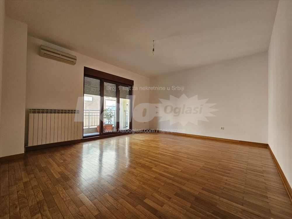 Novija gradnja lux stan za izdavanje — 6