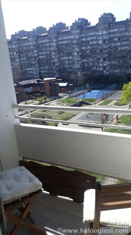 Novo, Bez provizije, Namesteno — 2