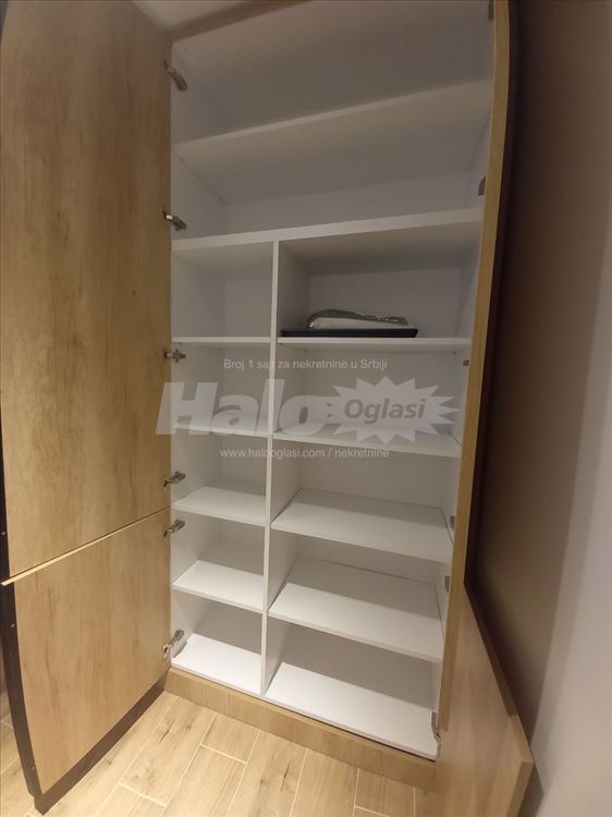 NOVO, garsonjera, Dorćol - prvo izdavanje — 8