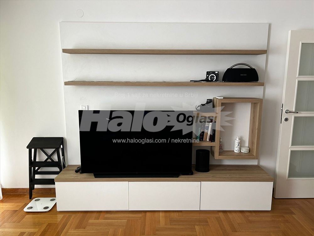 Novo opremljen 2.0 stan srce Vračara — 3