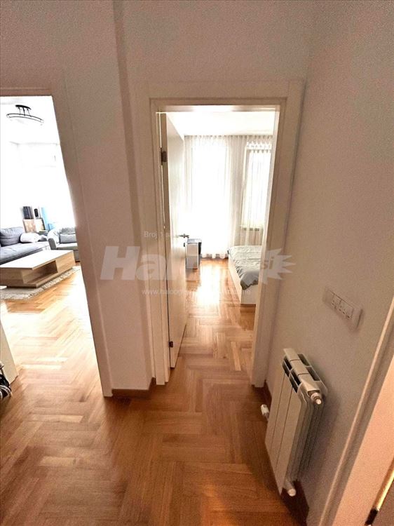 Novo opremljen 2.0 stan srce Vračara — 9