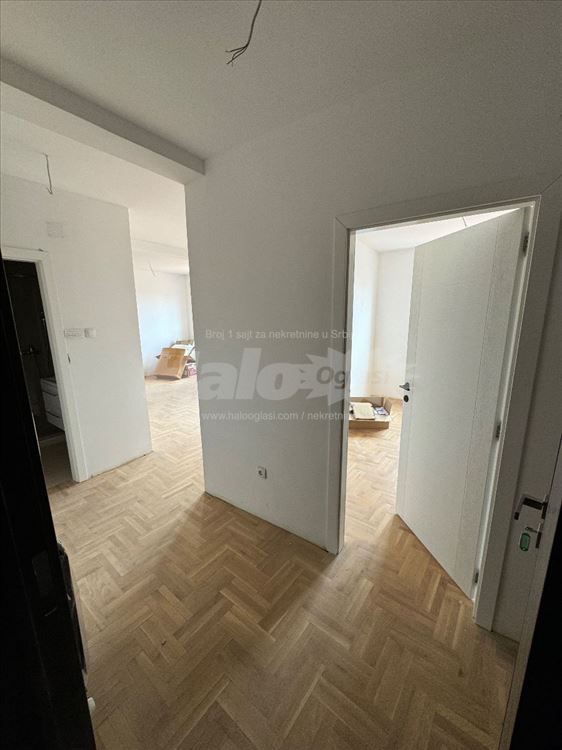 Novogradnja Cara Dušana,useljiv. 43m2,58m2 — 5
