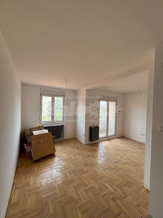 Novogradnja Cara Dušana,useljiv. 43m2,58m2 — 8