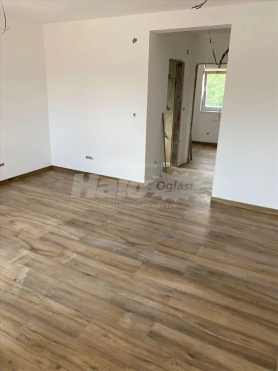 Novogradnja 50m2 dve spavace sobe i terasa! — 4