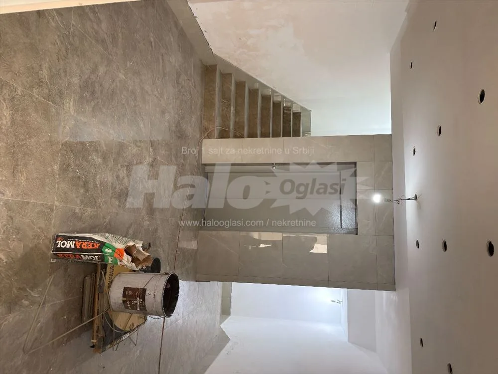 Trosoban stan Kaluđerica, mirna lokacija, novogra — 6