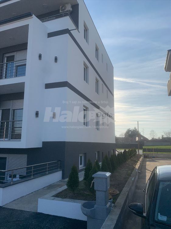 Novogradnja-Novi Surcin Hram Sv.Mateja — 5