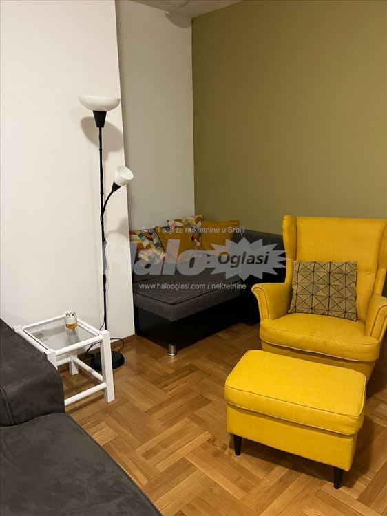 Novogradnja, sa garažnim mestom, preko puta ATŠ-a — 4