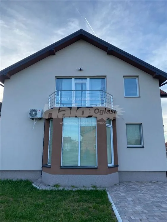 Novoopremljen dvosoban stan u Borči — 4