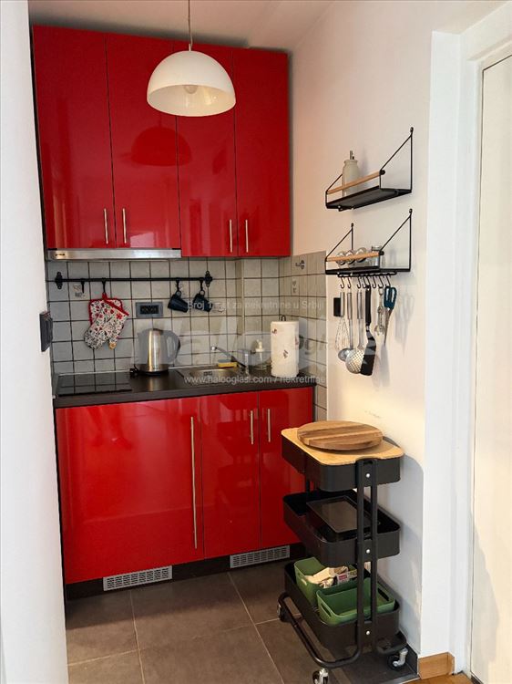 Nušićeva, jednoiposoban stan, 32m² — 9