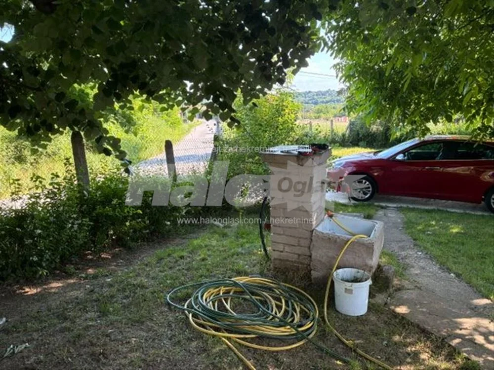 Oaza mira blizu Beograda: Kuća i 18 ari + suma — 13
