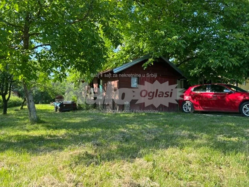 Oaza mira blizu Beograda: Kuća i 18 ari + suma — 15