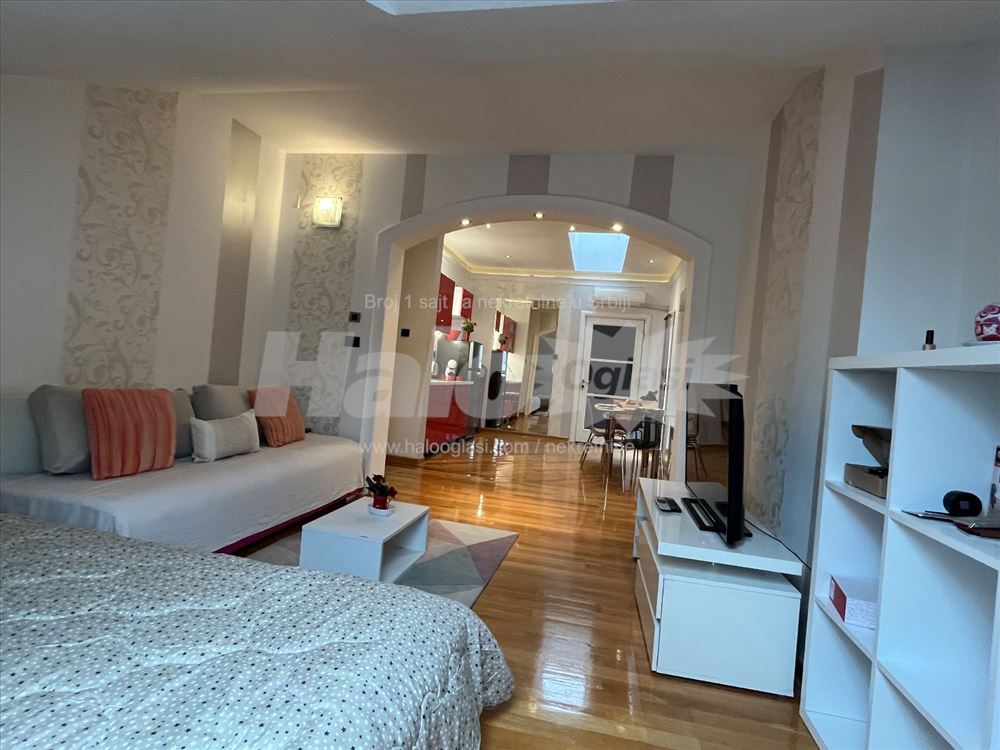 Obilićev Venac Lux penthouse studio 45m2 — 6