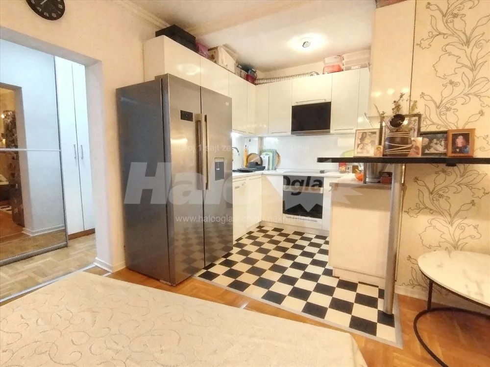 Obrenovac - centar, 79m2, 1 sprat, V. Mišića — 2