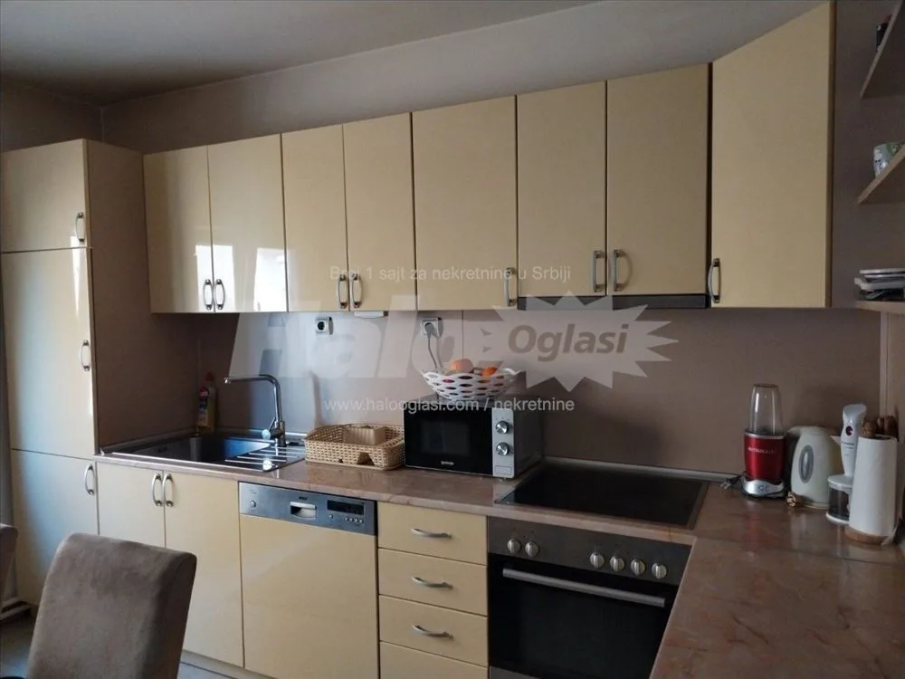 Obrenovac, Zabrežje,180+30m2,11ari,Namestena kuća — 4