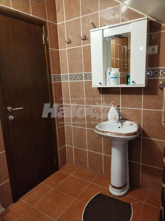 Obrenovac, Zabrežje,180+30m2,11ari,Namestena kuća — 15
