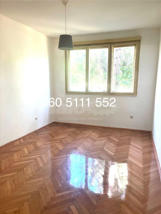 Odličan 2.5 stan (56m²) + 25m2 podrum ispod stana — 2
