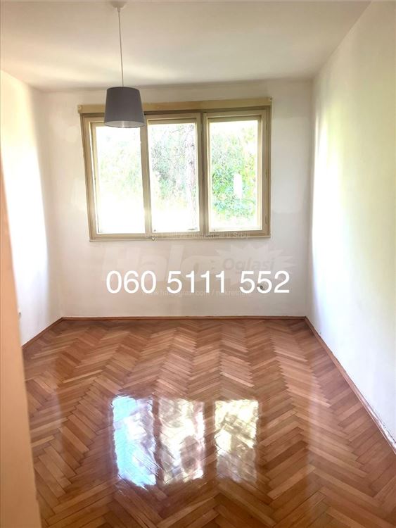 Odličan 2.5 stan (56m²) + 25m2 podrum ispod stana — 3