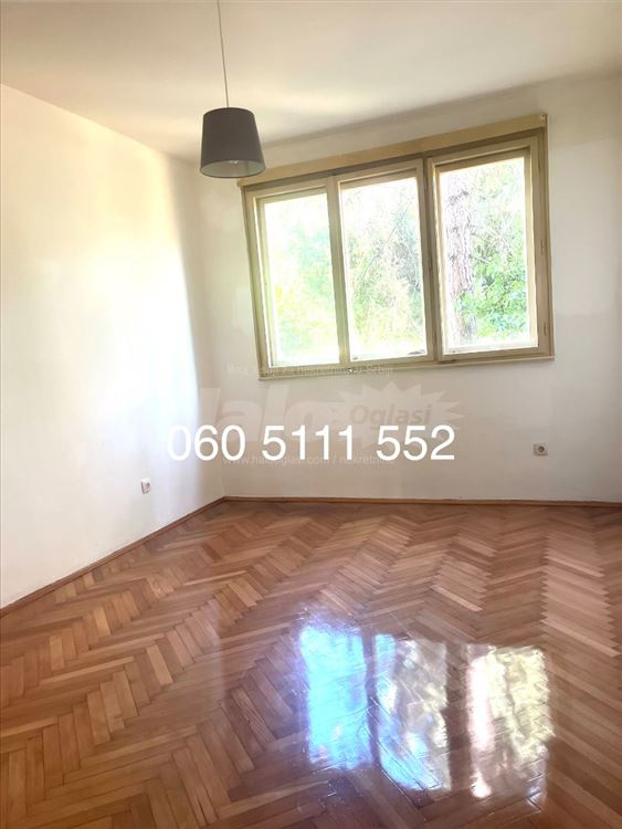 Odličan 2.5 stan (56m²) + 25m2 podrum ispod stana — 4