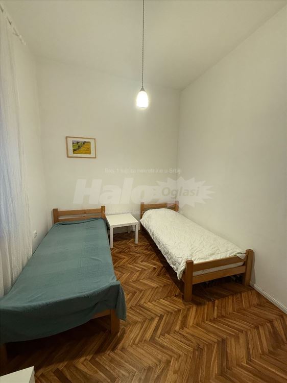 Odličan dvoiposoban stan u centru Beograda — 13