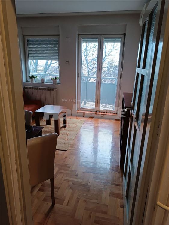 Odličan, jednoiposoban, superkomforan, sređen — 11
