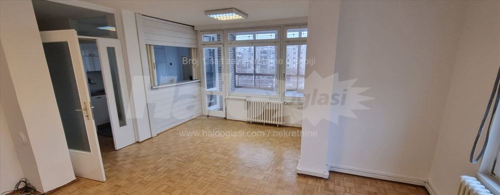 Odličan petosoban stan kod Arene — 2