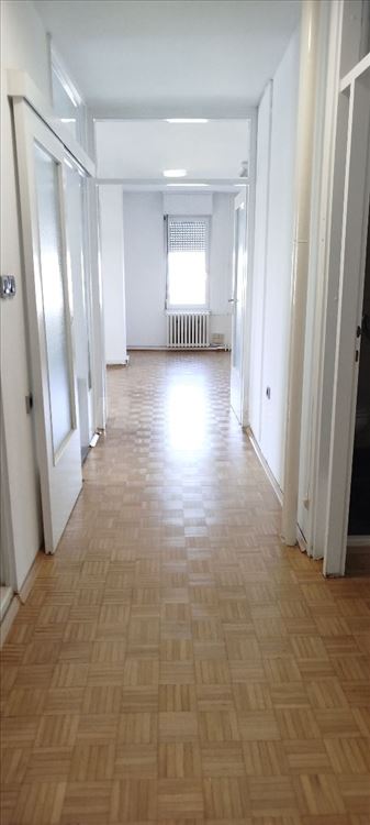 Odličan petosoban stan kod Arene — 4