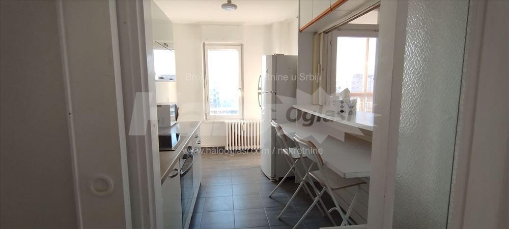 Odličan petosoban stan kod Arene — 7