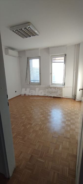 Odličan petosoban stan kod Arene — 14