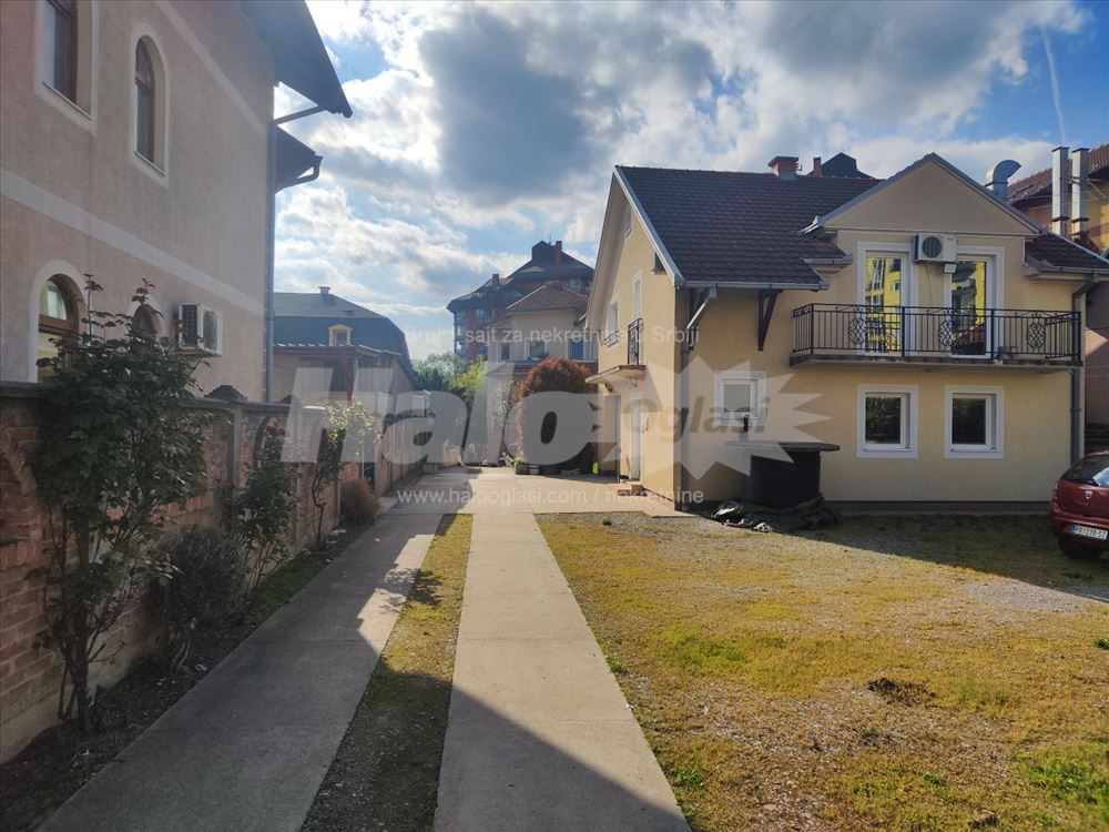 Odličan poslovni prostor na dobroj lokaciji! — 2