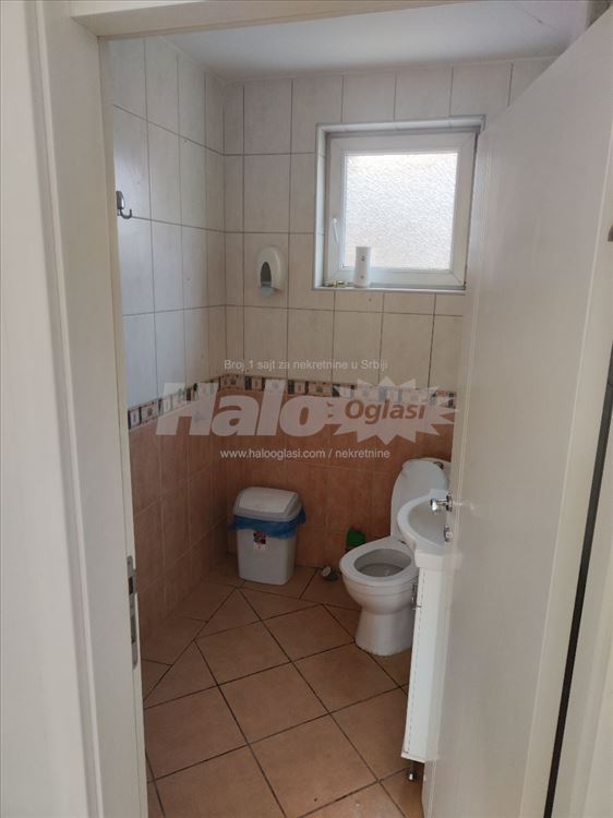 Odličan poslovni prostor na dobroj lokaciji! — 7