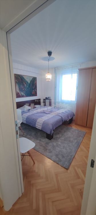Odličan, svetao 2.0 porodični stan, renoviran — 9